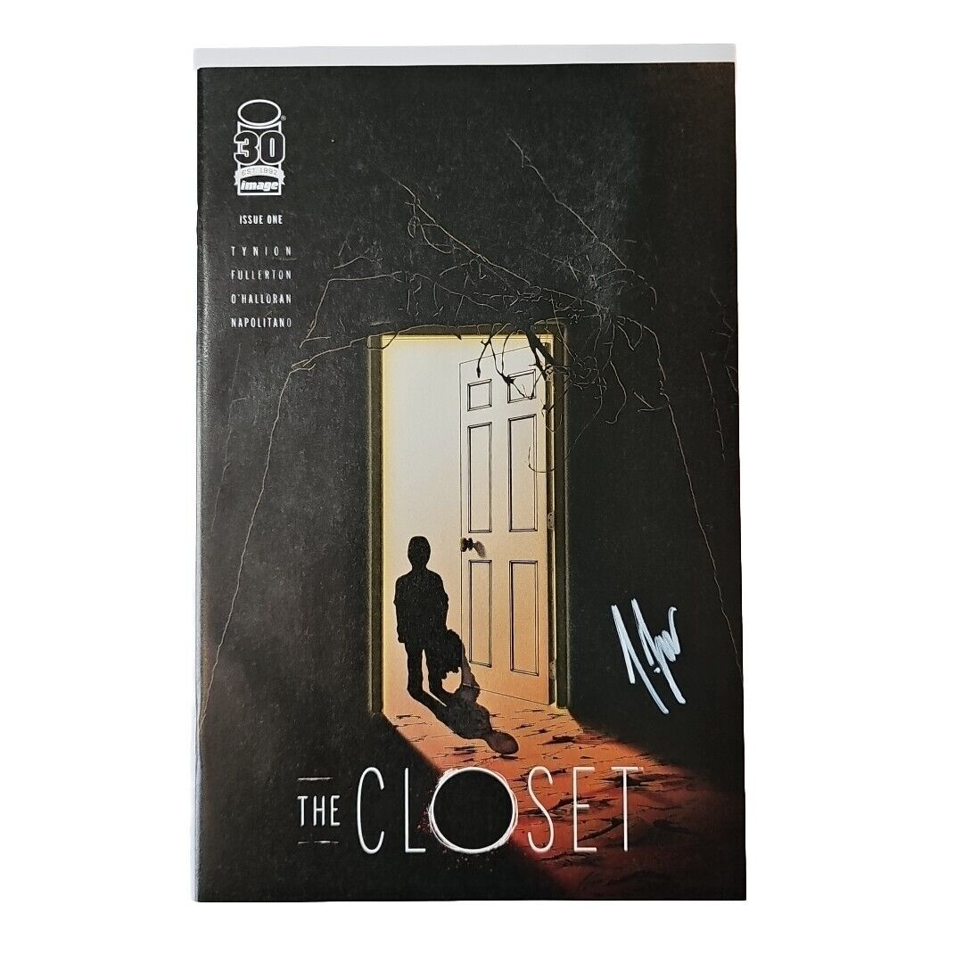 The Closet #1 (2022) 9.4 NM Comic Spot Exclusive Joe Doyle Signed Variant Cover