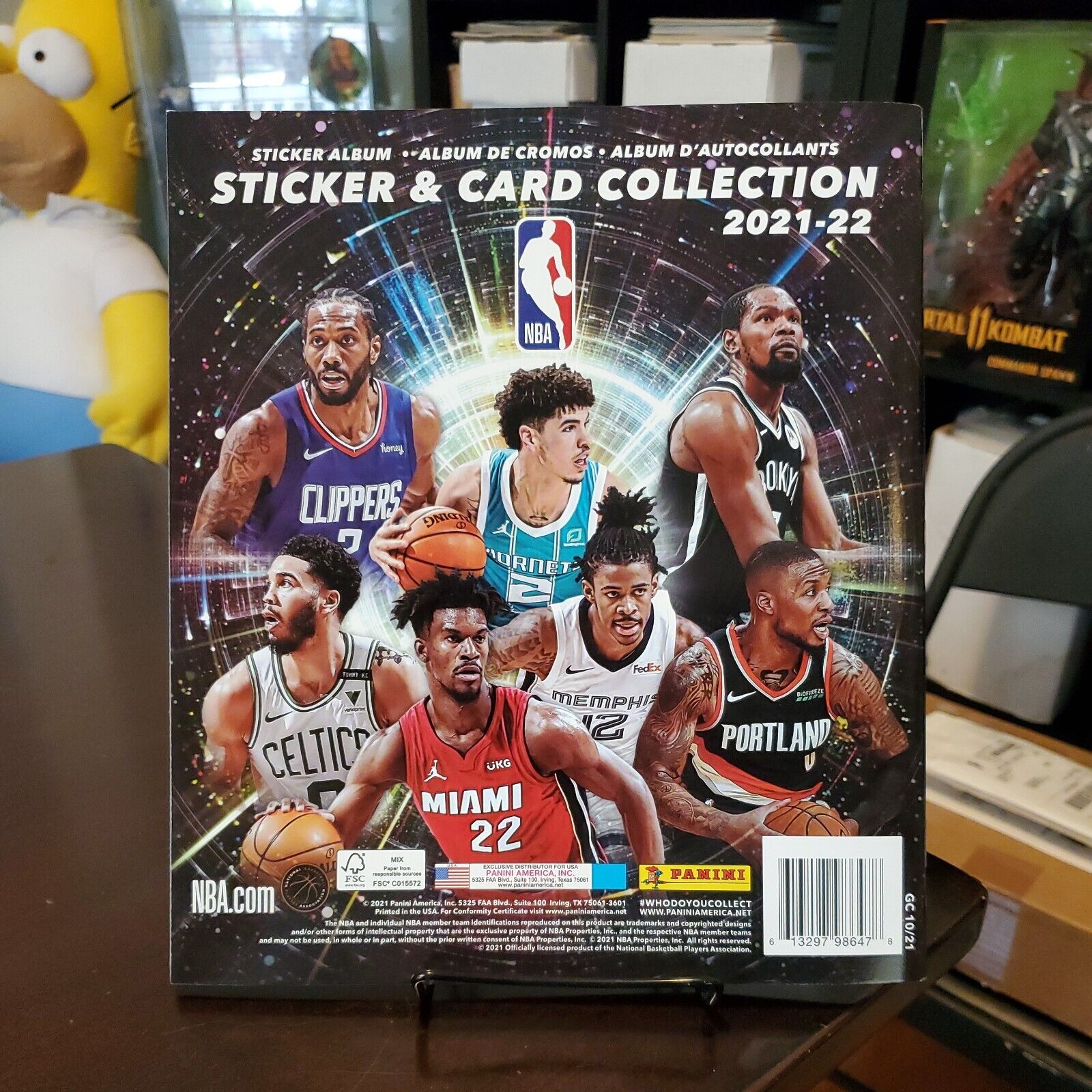 PANINI 2021-22 NBA Stick & Card Collection Album - 10 Stickers Included